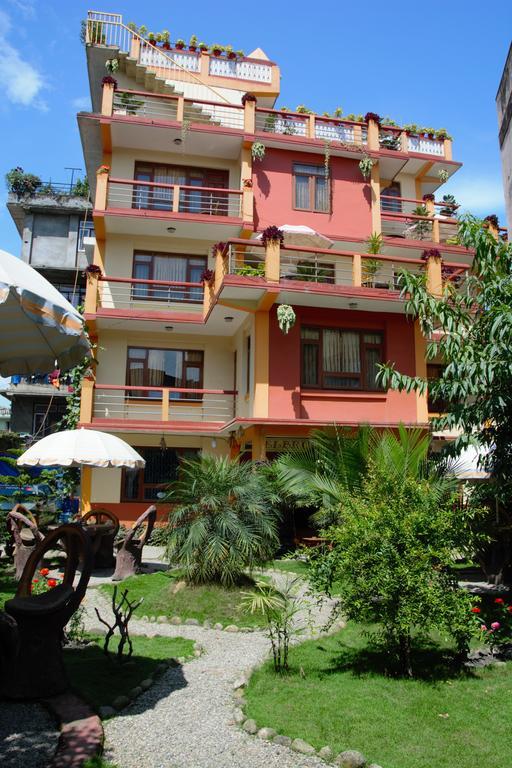Elbrus Home Катманду Екстериор снимка