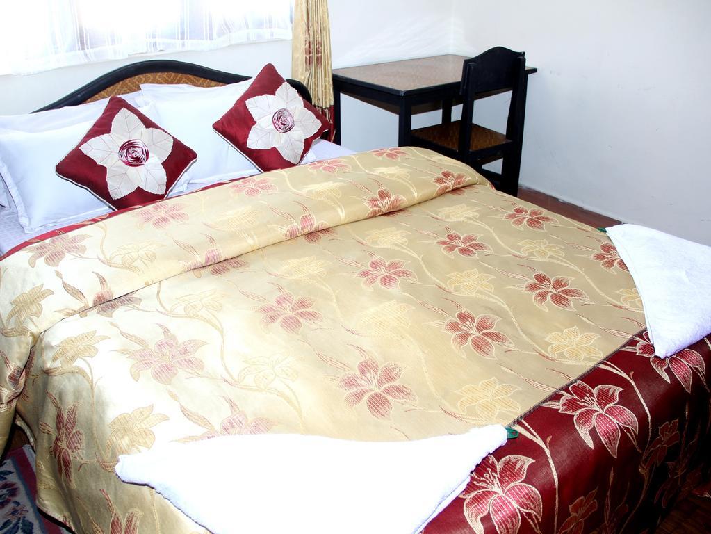 Elbrus Home Катманду Екстериор снимка