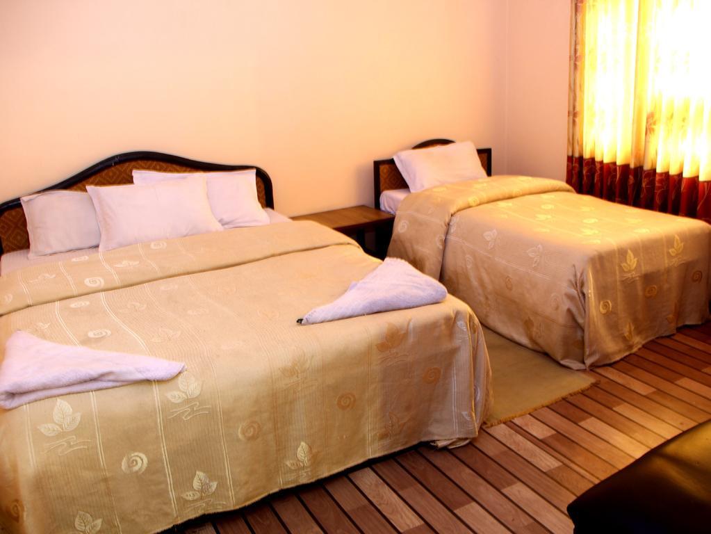 Elbrus Home Катманду Екстериор снимка