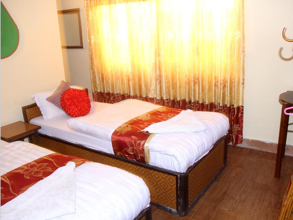 Elbrus Home Катманду Екстериор снимка