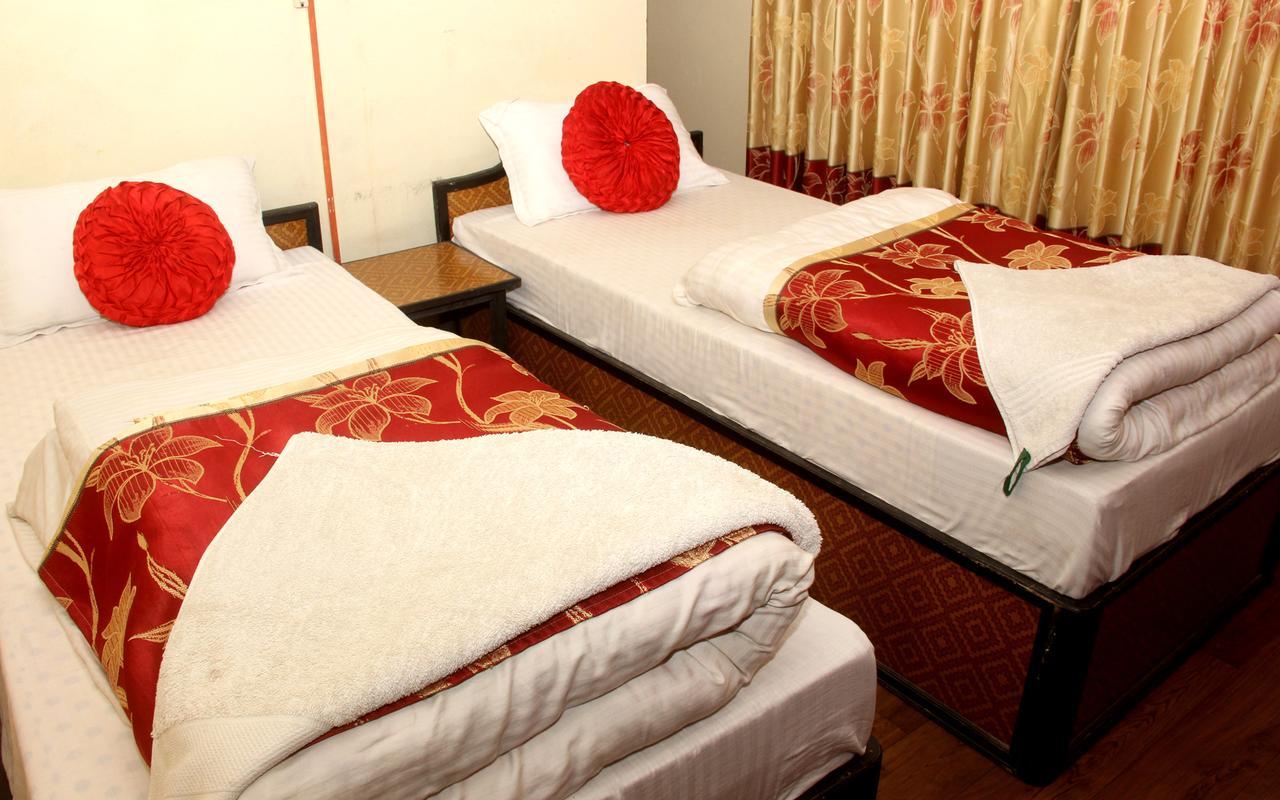 Elbrus Home Катманду Екстериор снимка
