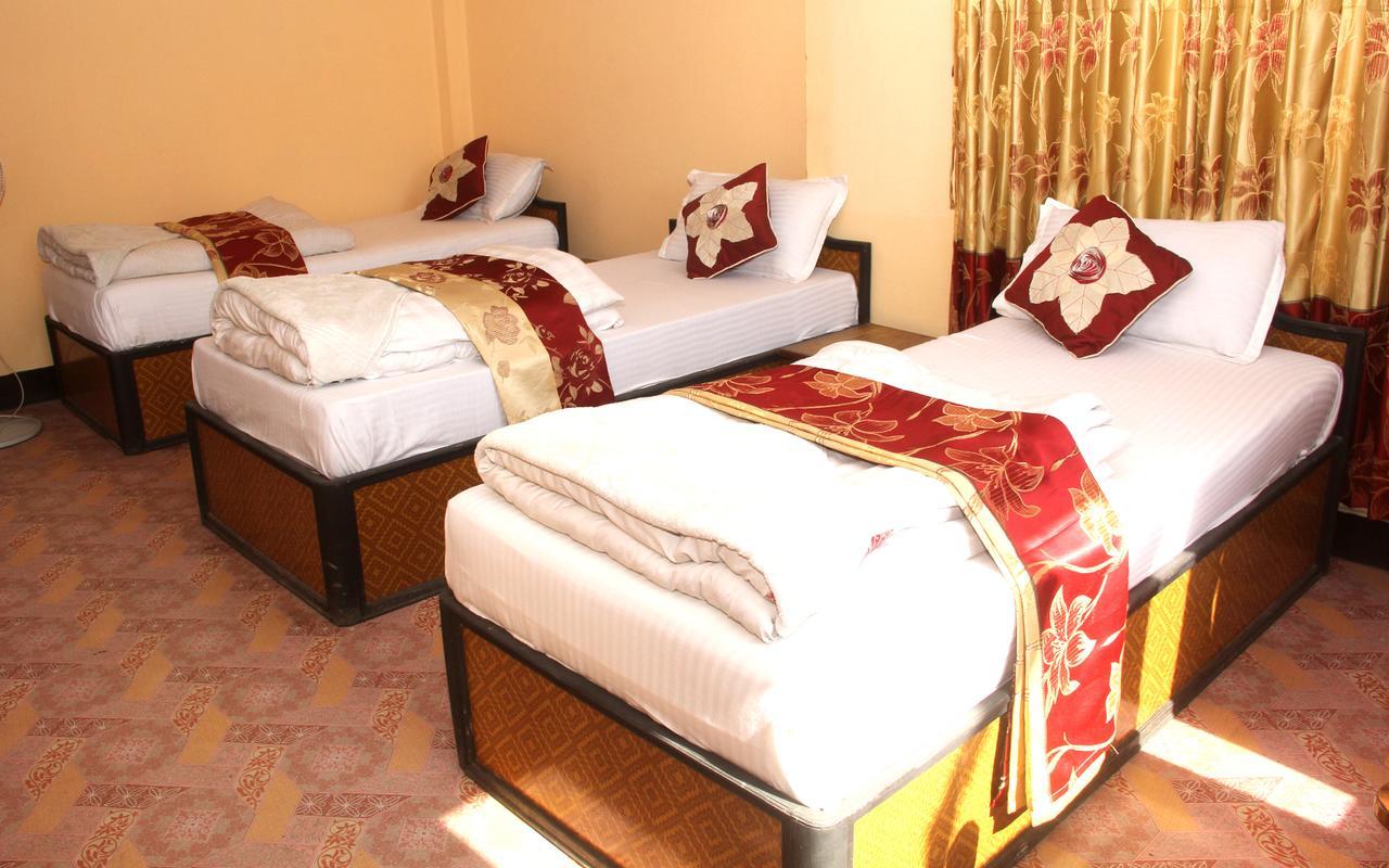 Elbrus Home Катманду Екстериор снимка