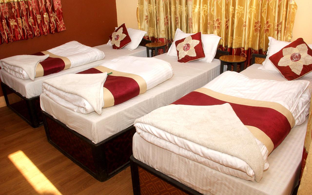 Elbrus Home Катманду Екстериор снимка